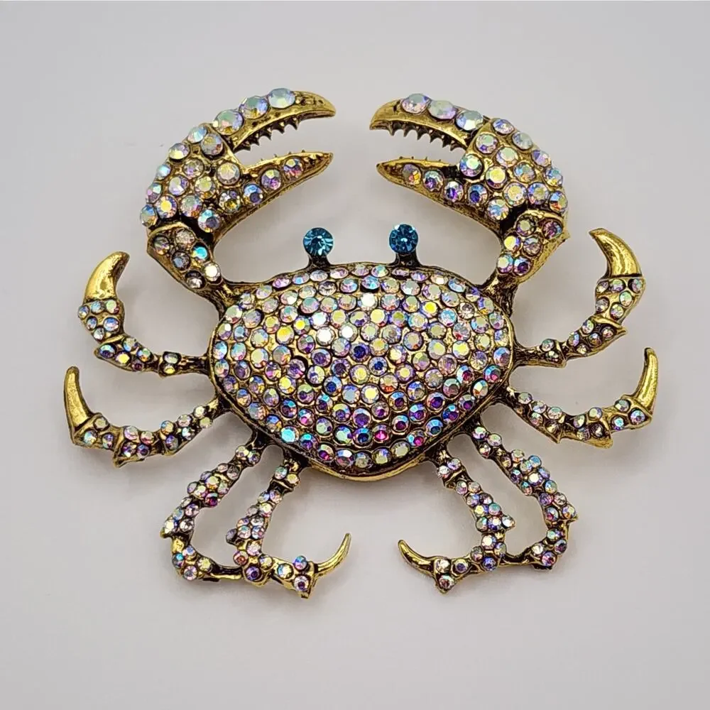 Stunning Crab Brooch Clear Rhinestones Gold Tone Metal Sealife